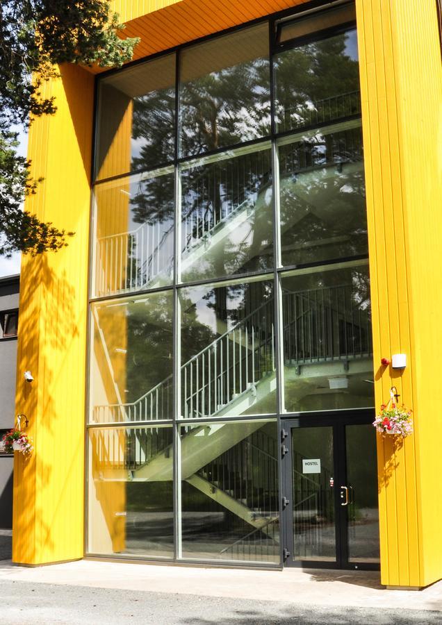 Maenniku Jk Hostel Tallinn Buitenkant foto