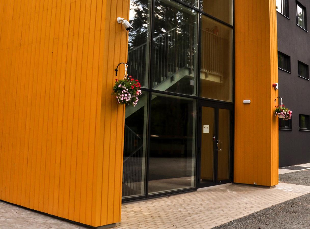 Maenniku Jk Hostel Tallinn Buitenkant foto